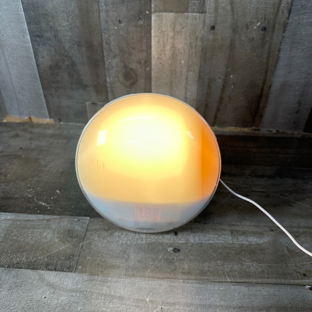 Philips Smart Sleep Wake Up Light Colored Sunrise Sunset Simulation Model HF3520